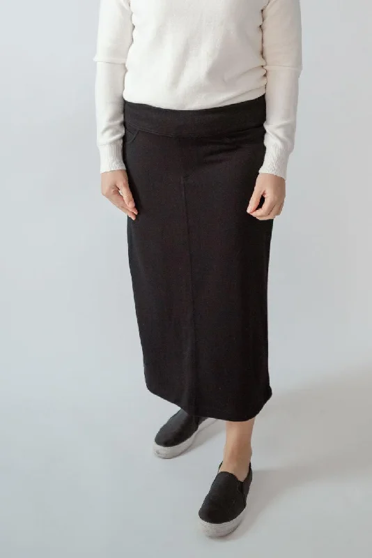 Sara 29" Knit Skirt in Black - FINAL SALE